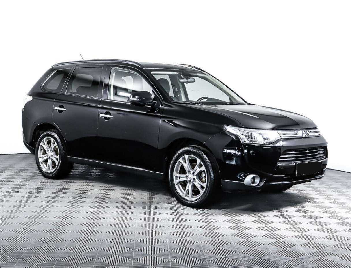 Mitsubishi Outlander, 2012 - фото №3