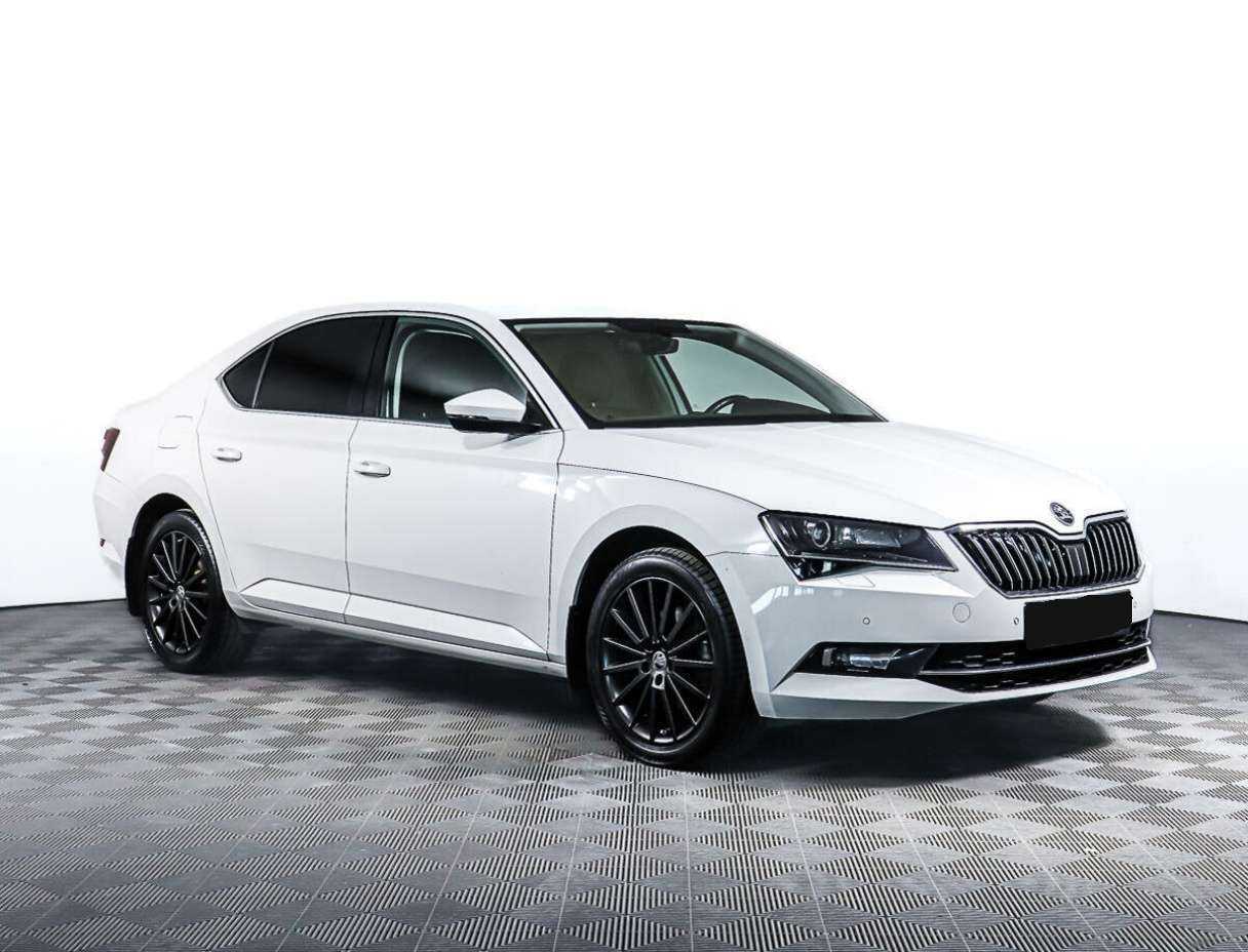 Skoda Superb, 2017 - фото №3