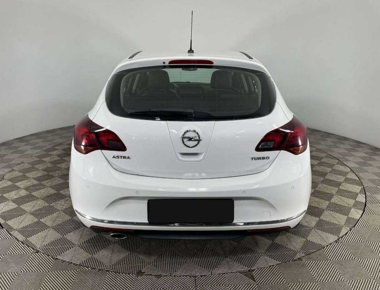 Opel Astra, 2013 - фото №3