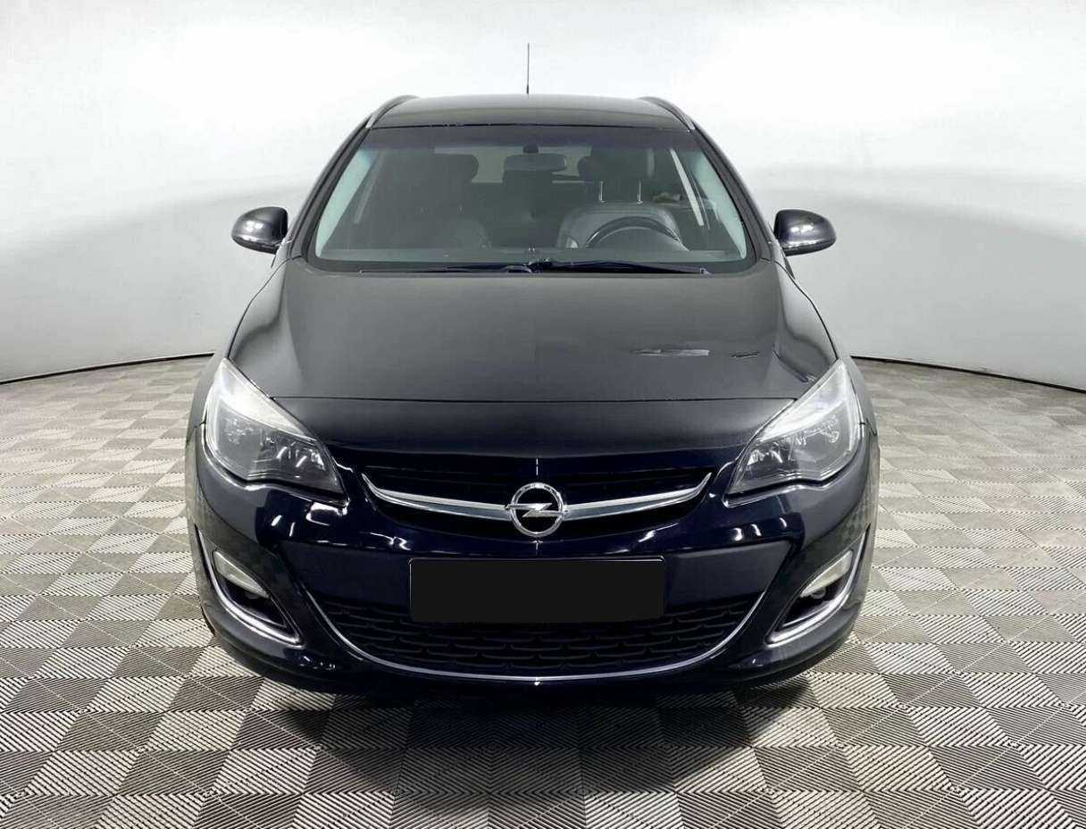 Opel Astra, 2013 - фото №2