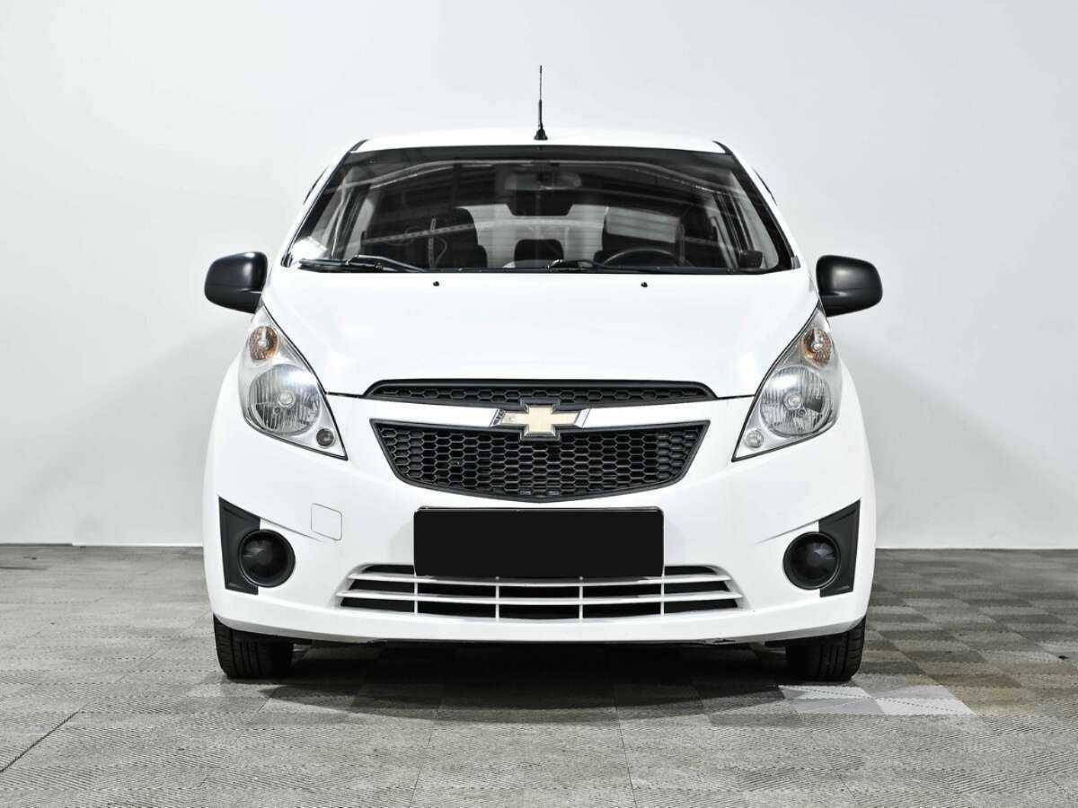 Chevrolet Spark, 2013 - фото №2