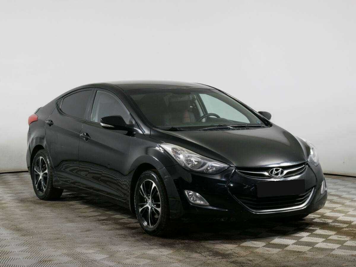 Hyundai Elantra, 2012 - фото №3