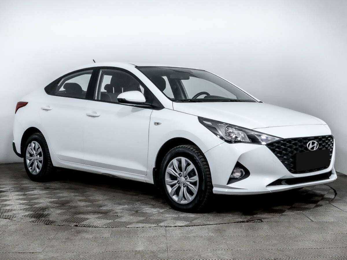 Hyundai Solaris, 2020 - фото №3