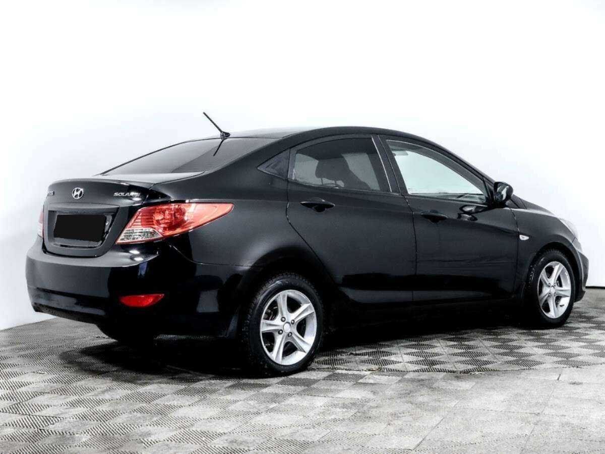 Hyundai Solaris, 2012 - фото №4