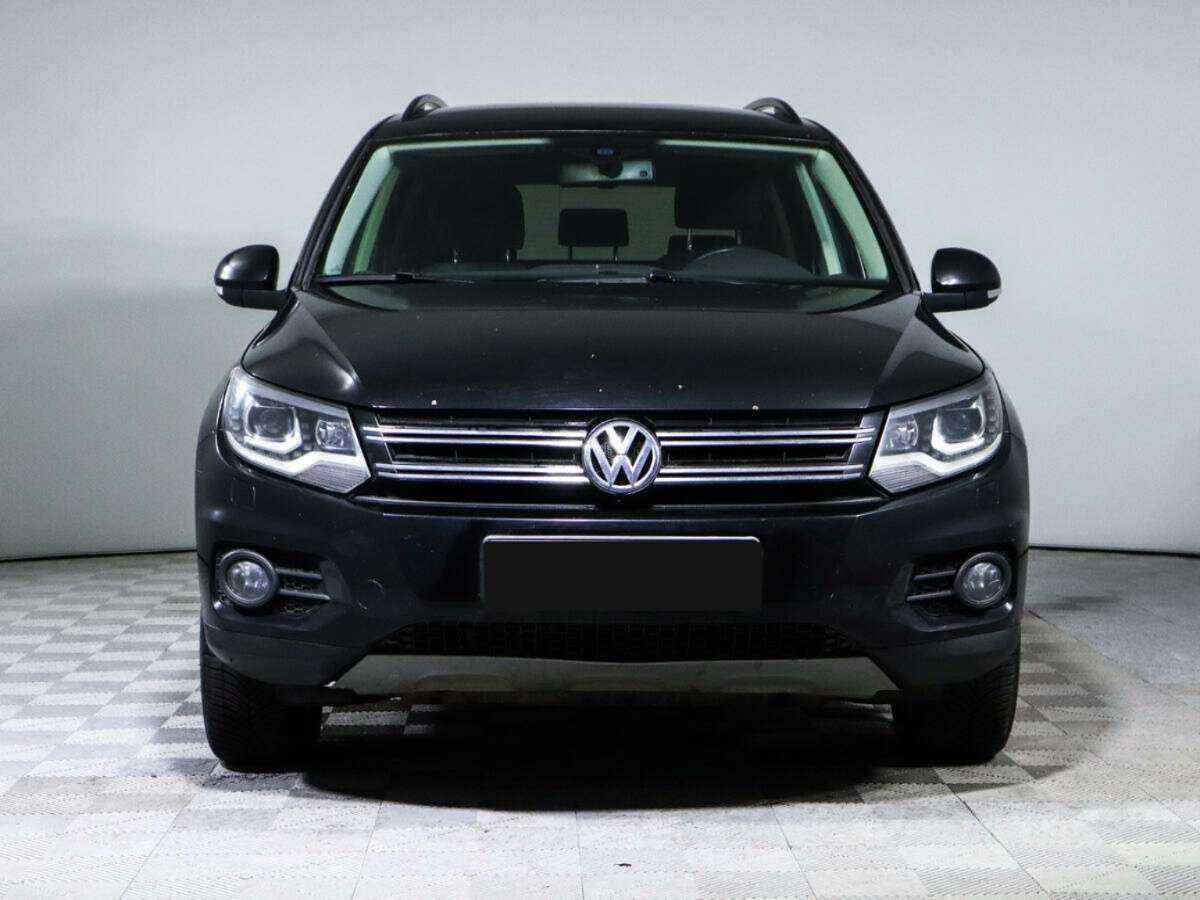Volkswagen Tiguan, 2012 - фото №2
