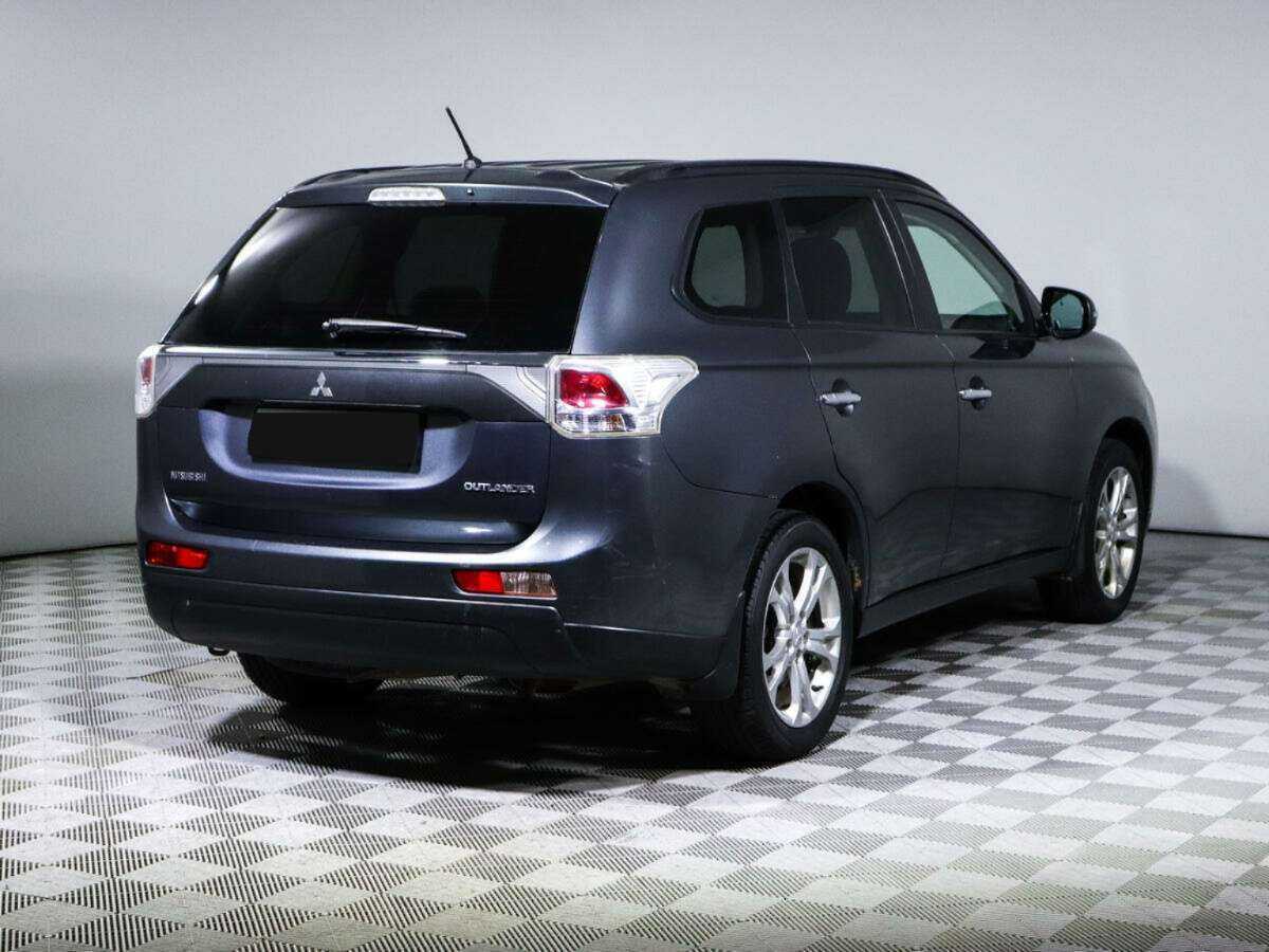 Mitsubishi Outlander, 2013 - фото №4