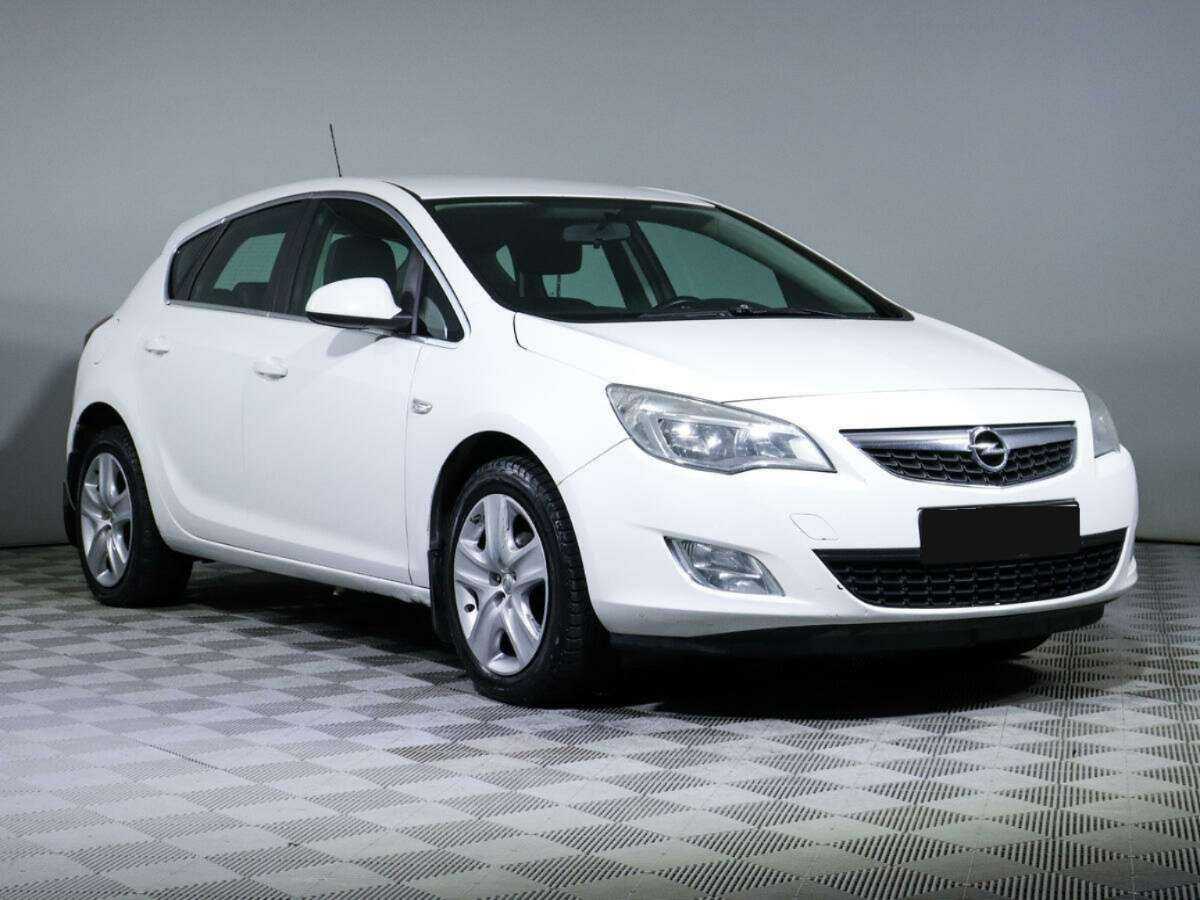 Opel Astra, 2012 - фото №3