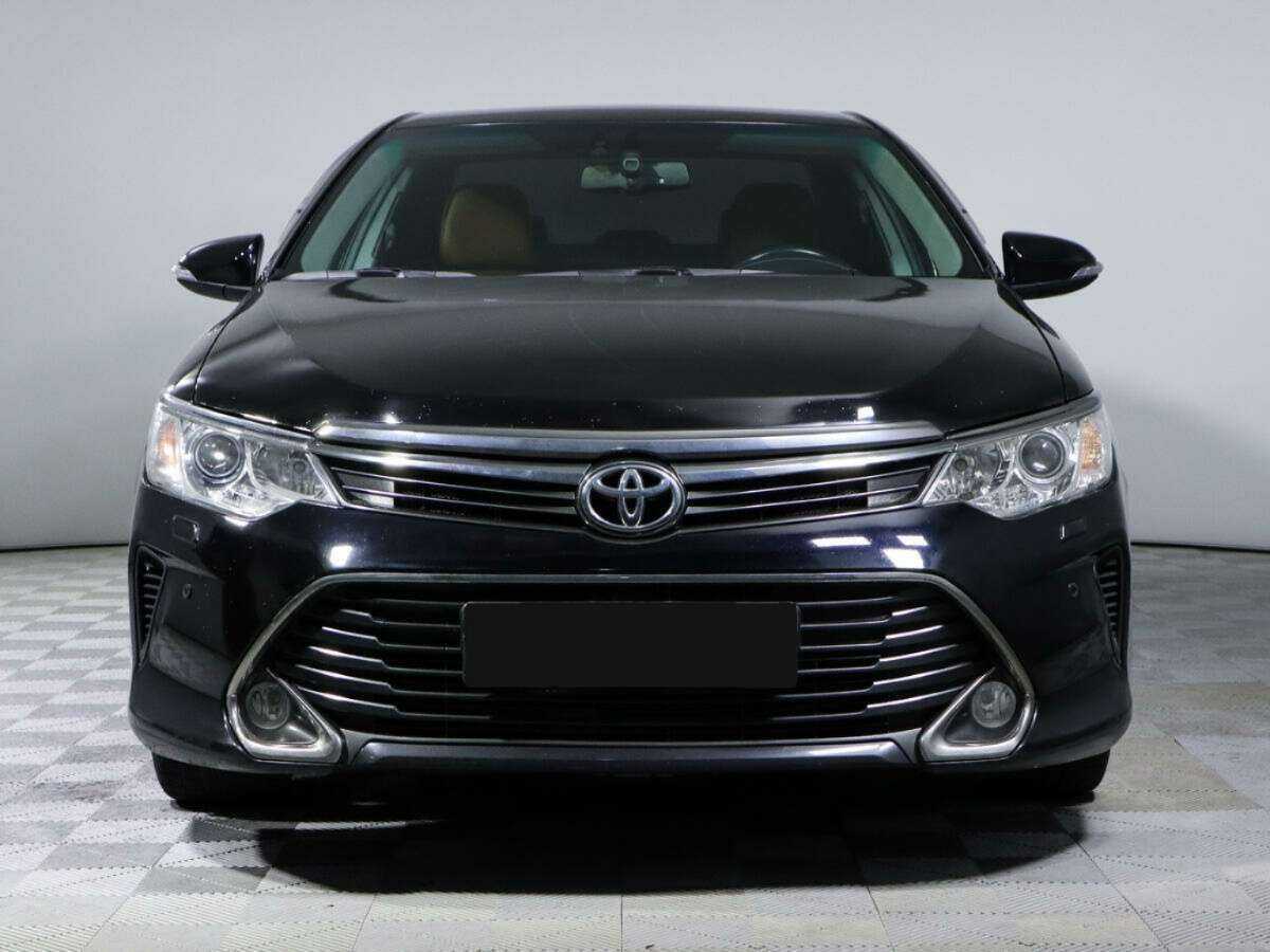 Toyota Camry, 2016 - фото №2