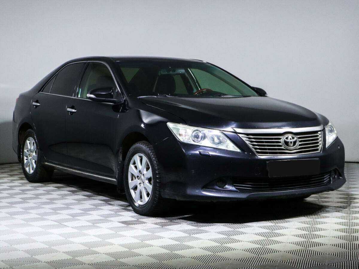 Toyota Camry, 2012 - фото №3
