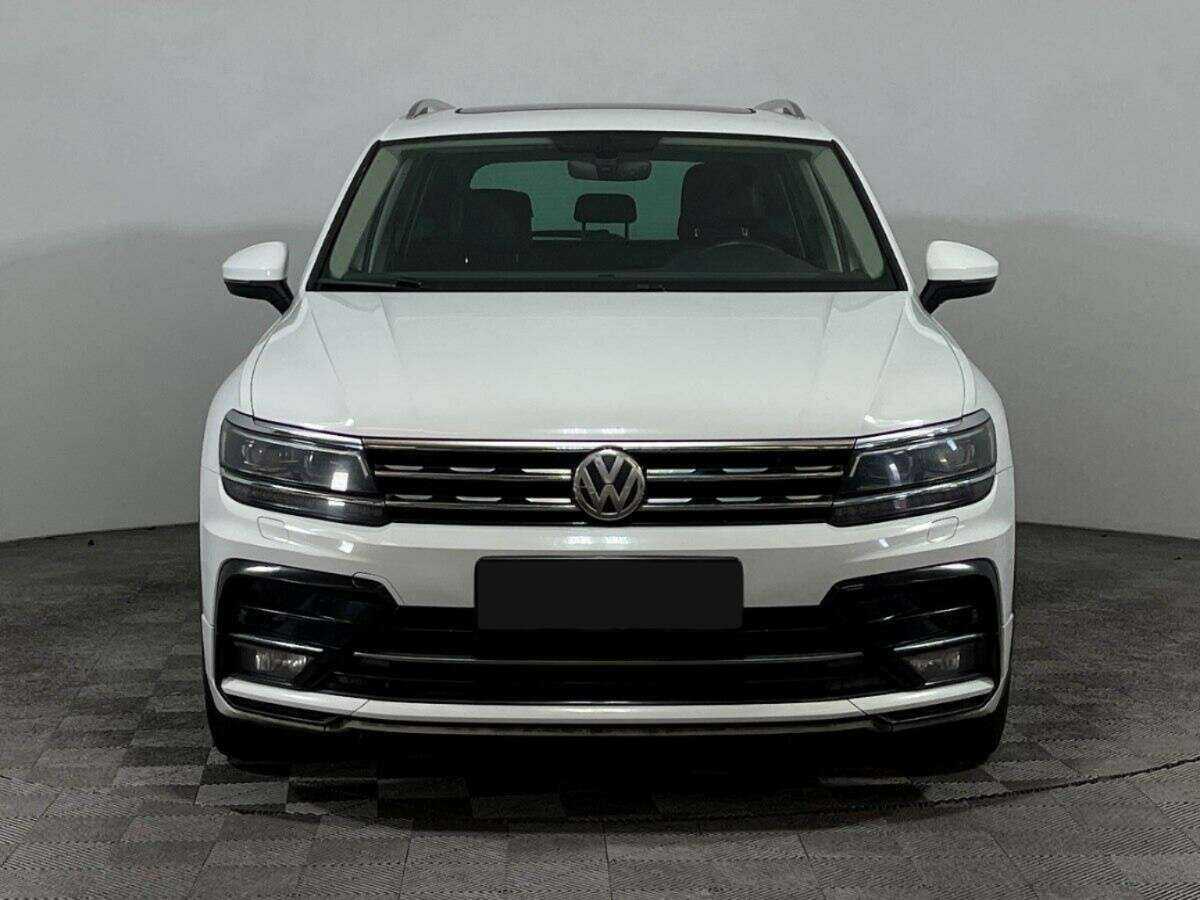 Volkswagen Tiguan, 2018 - фото №2