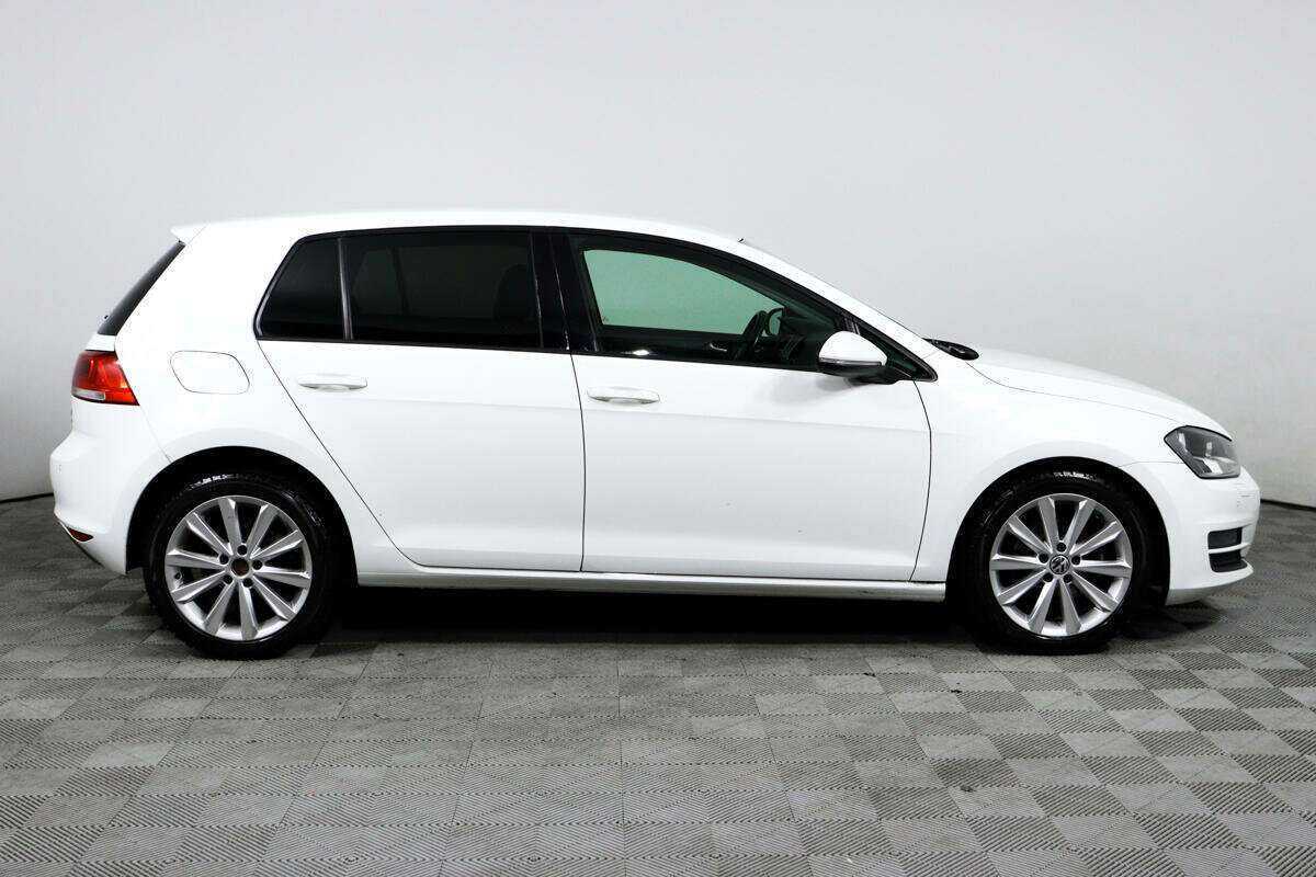Volkswagen Golf, 2013 - фото №4