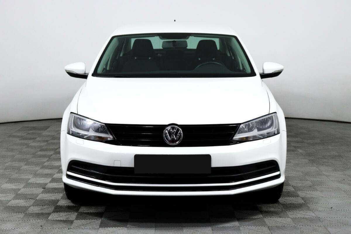 Volkswagen Jetta, 2018 - фото №2