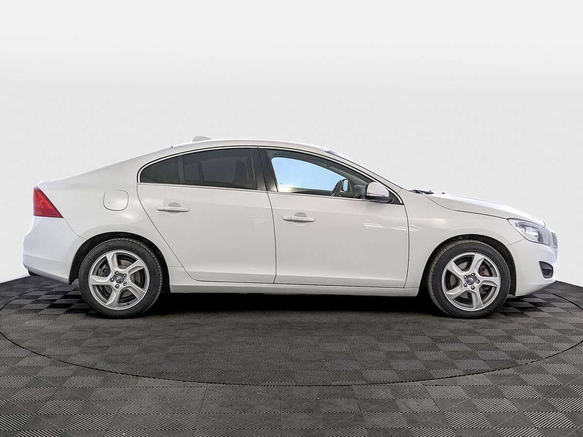 Volvo S60, 2012 - фото №4