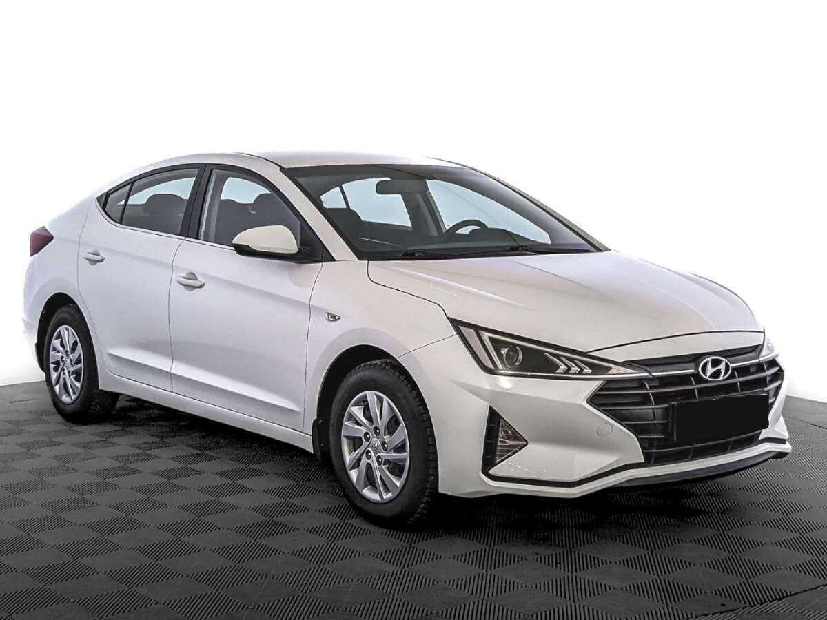 Hyundai Elantra, 2020 - фото №3
