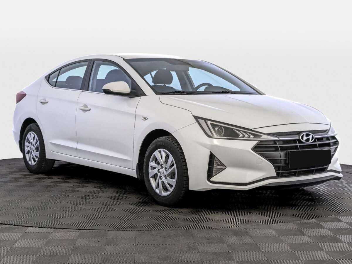 Hyundai Elantra, 2020 - фото №3