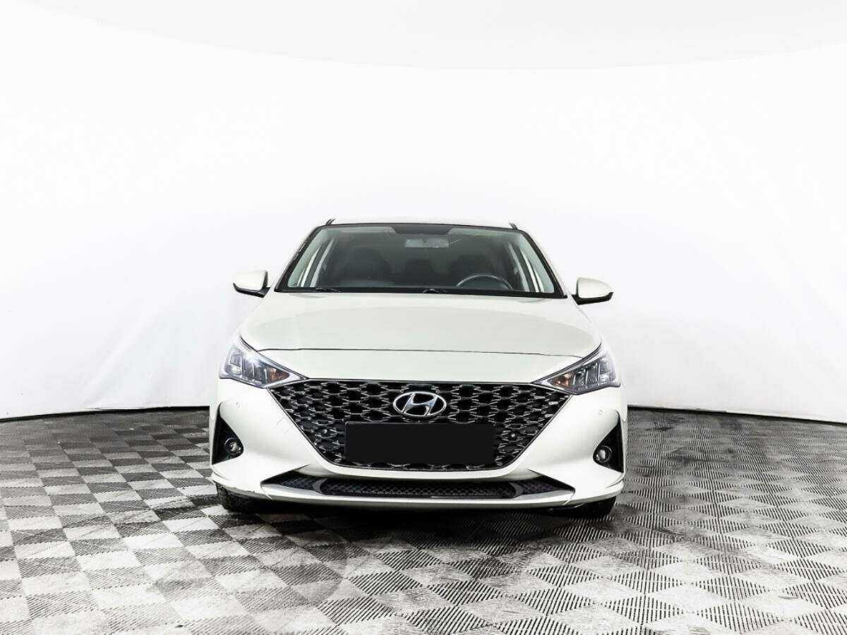 Hyundai Solaris, 2020 - фото №2