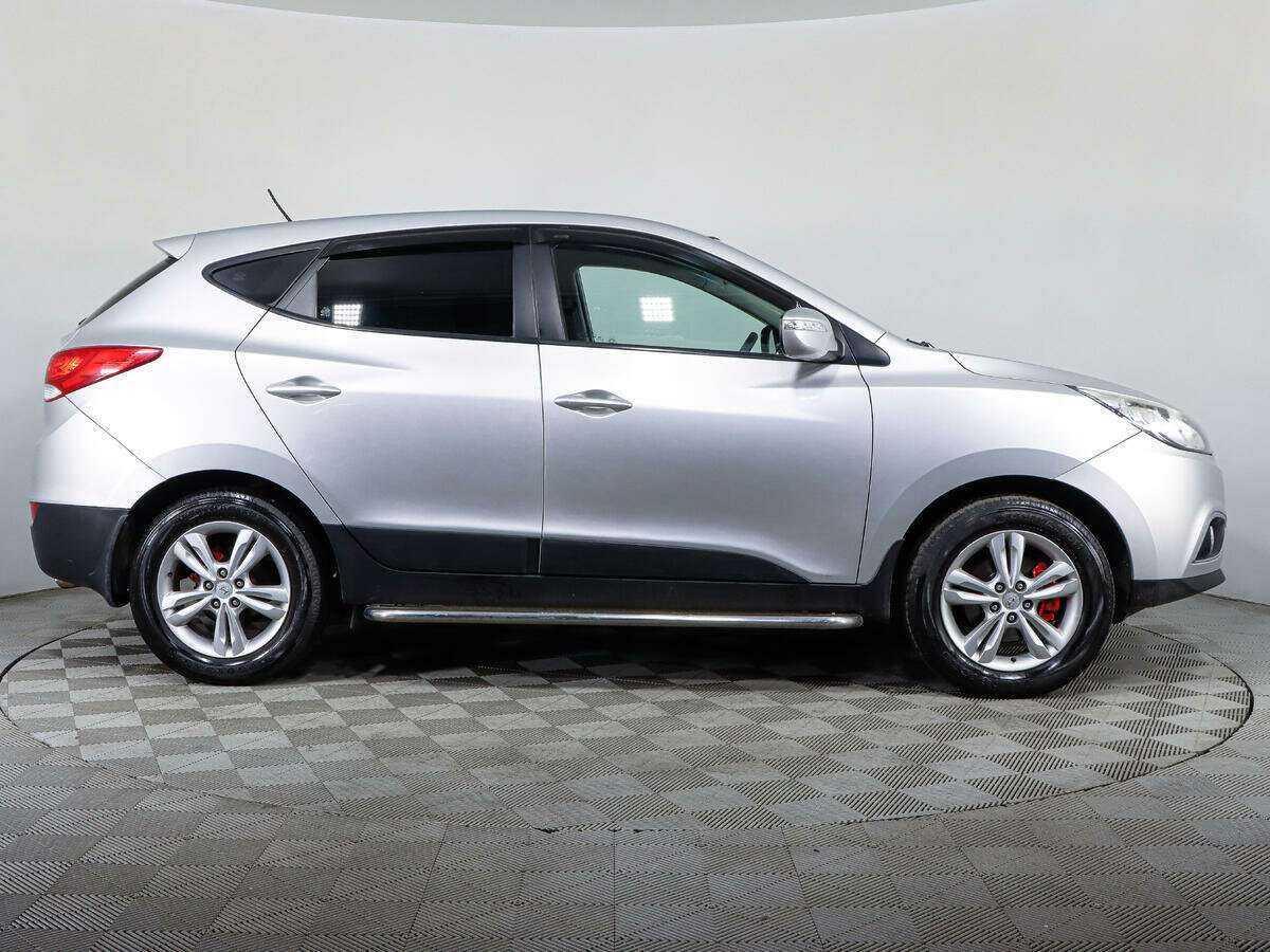 Hyundai ix35, 2012 - фото №4