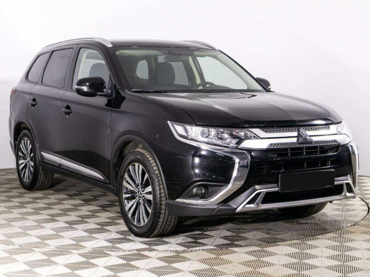 Mitsubishi Outlander, 2020 - фото №3