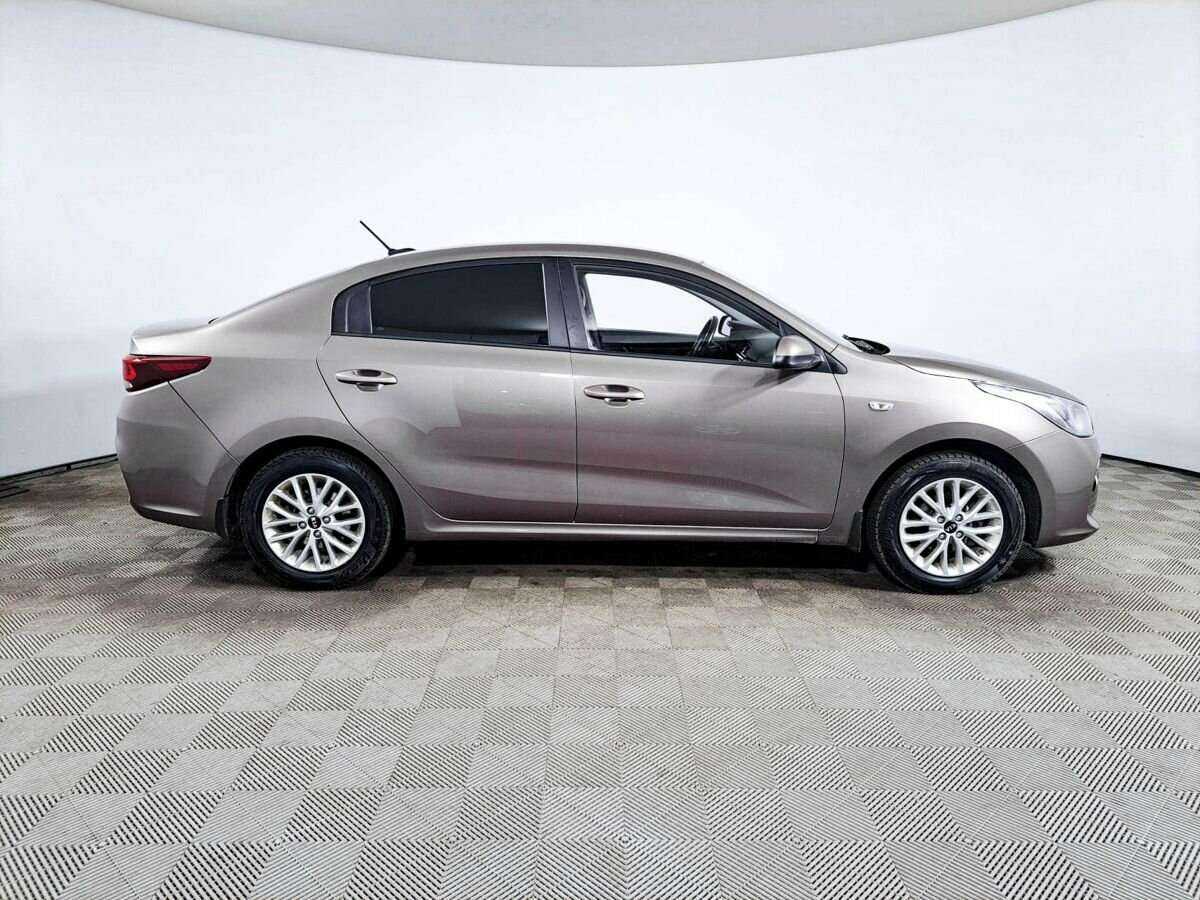 Kia Rio, 2020 - фото №4