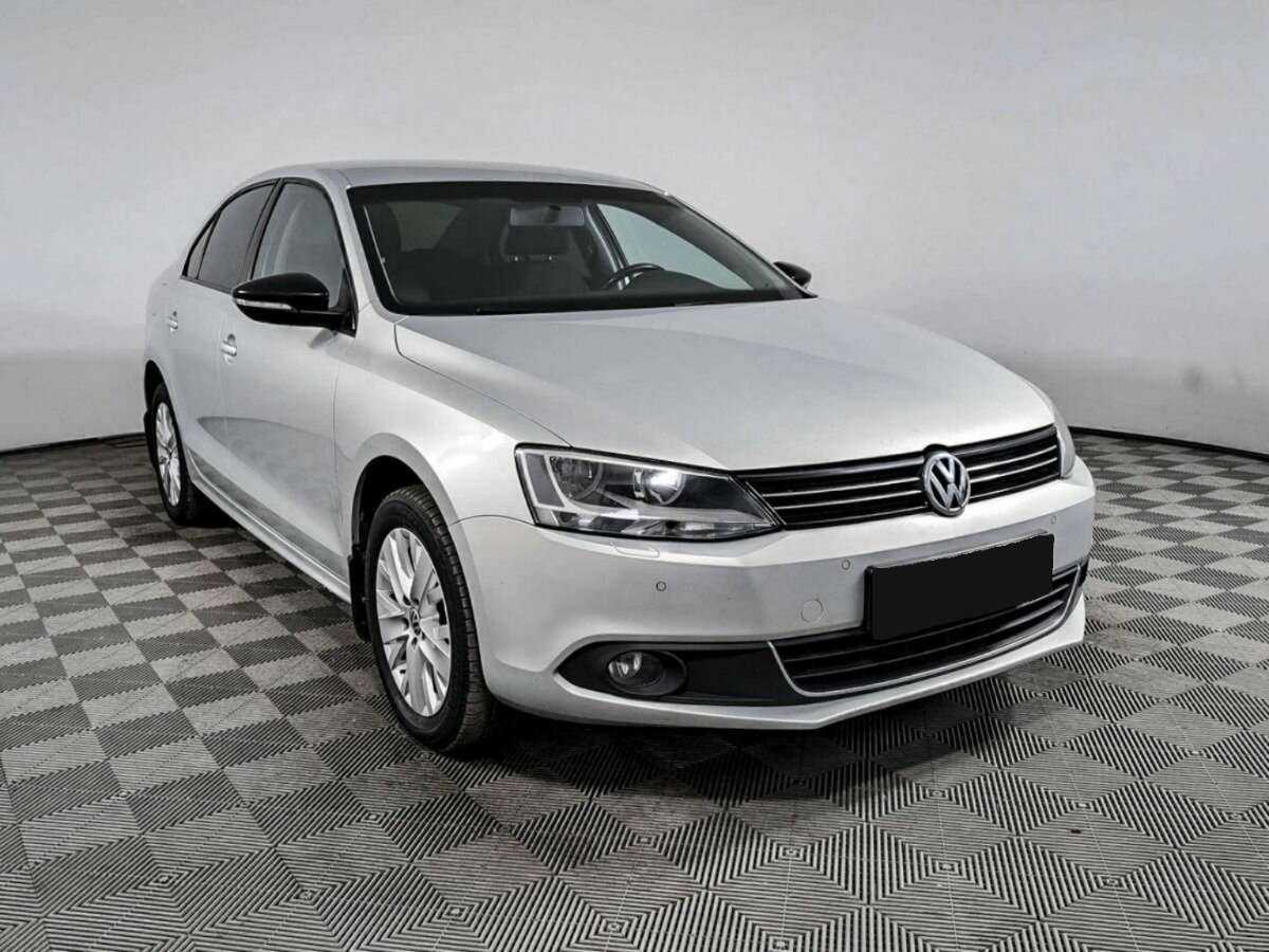 Volkswagen Jetta, 2014 - фото №3