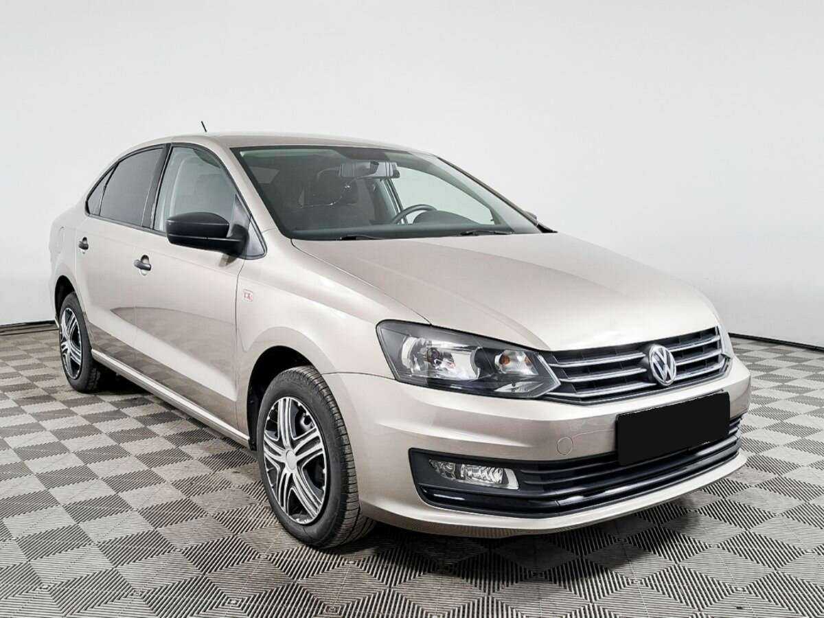 Volkswagen Polo, 2018 - фото №3