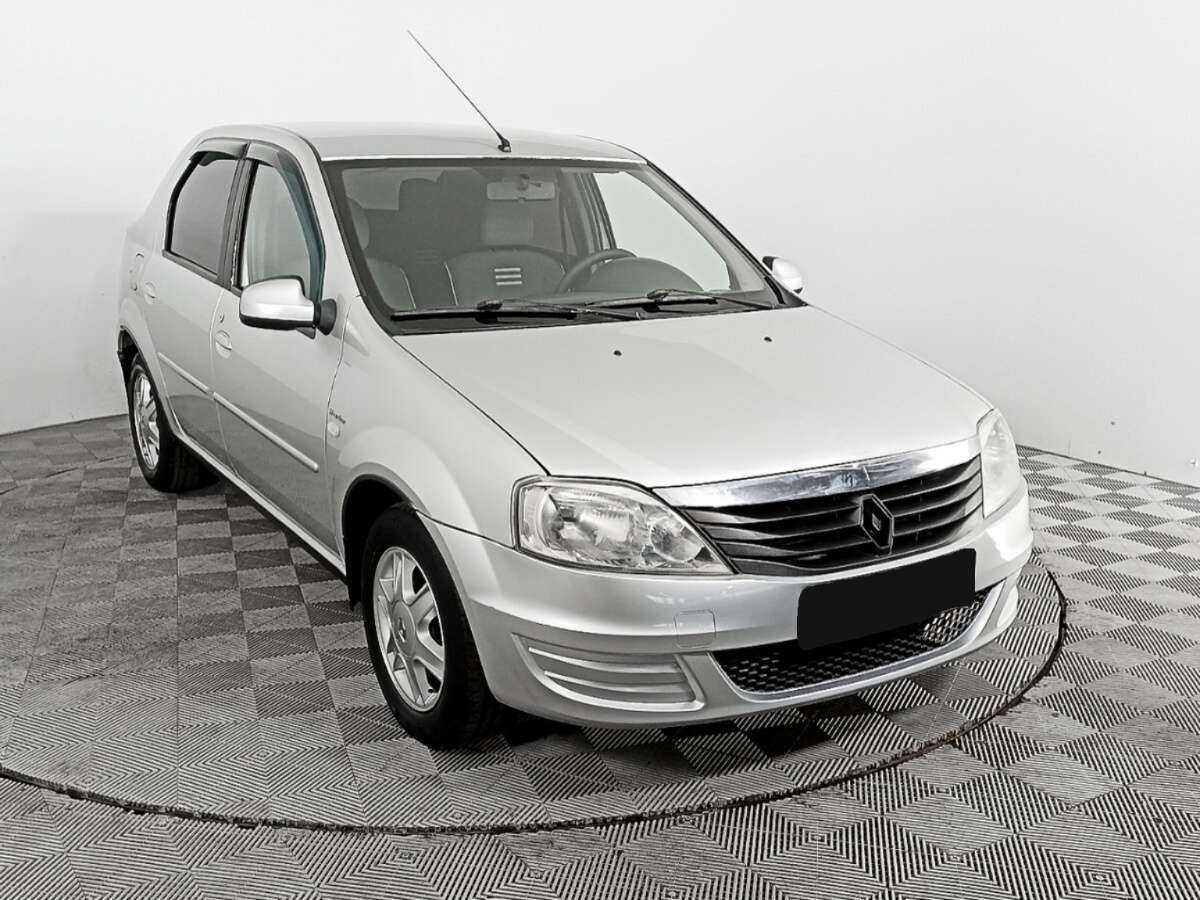 Renault Logan, 2012 - фото №3