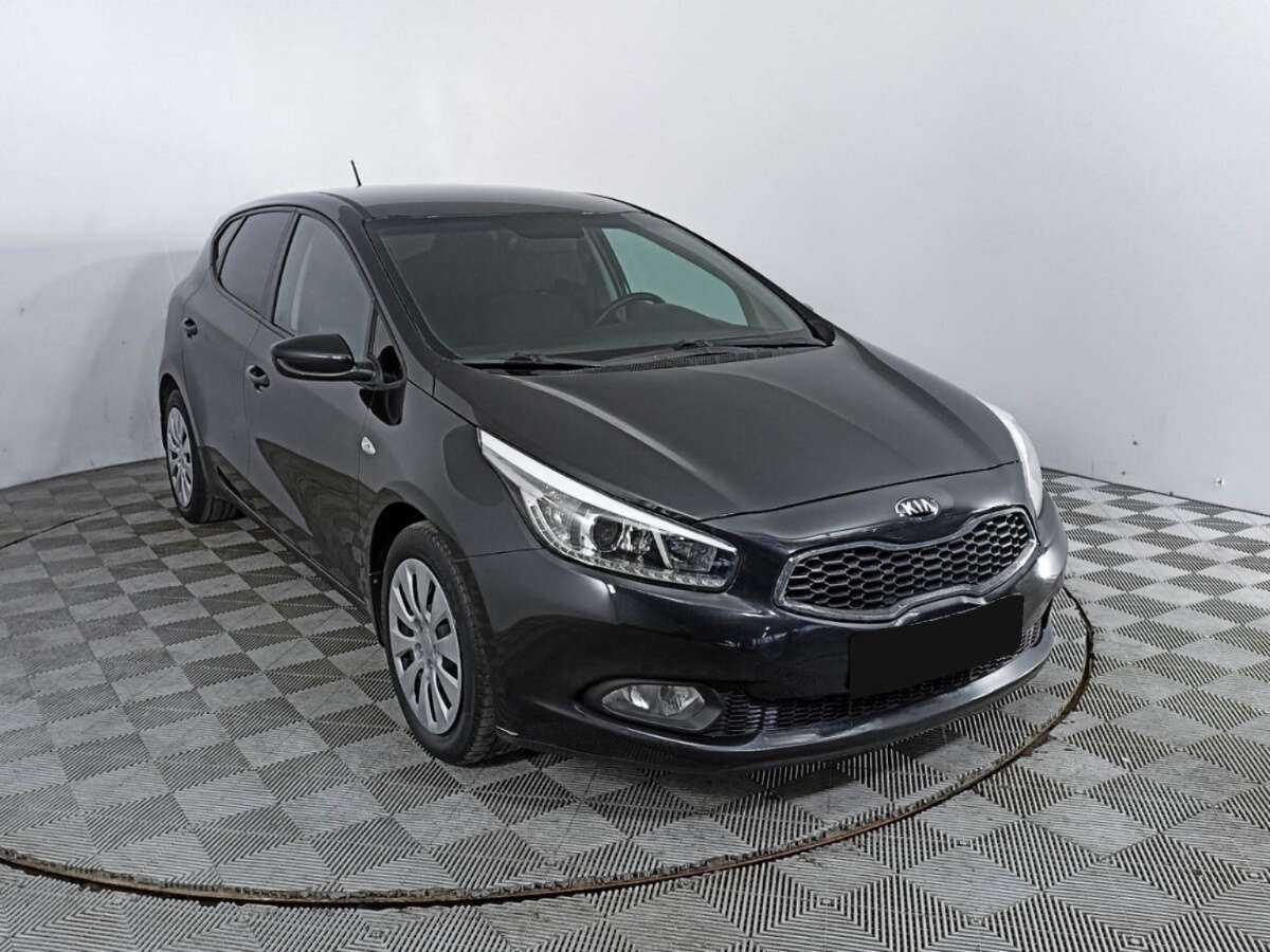 Kia Ceed, 2012 - фото №3