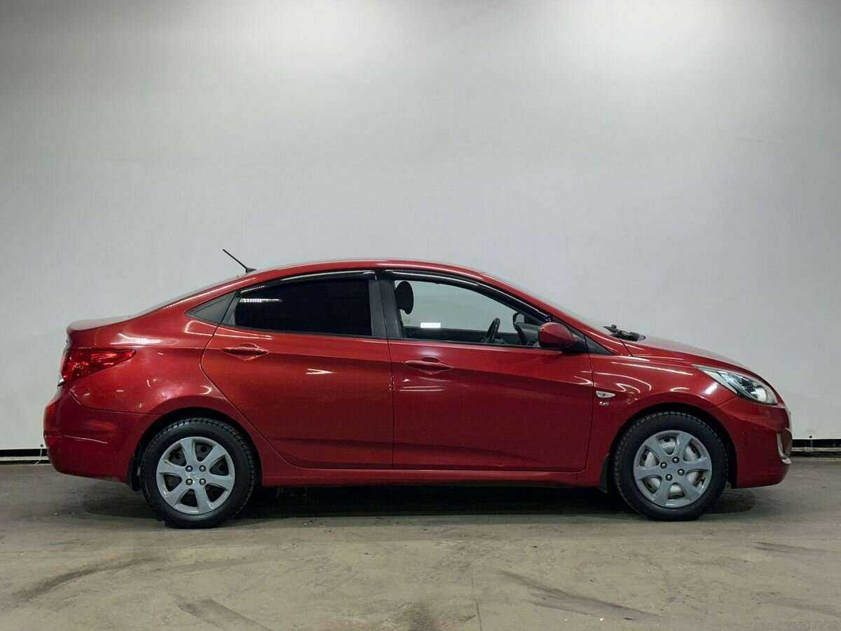 Hyundai Solaris, 2013 - фото №4