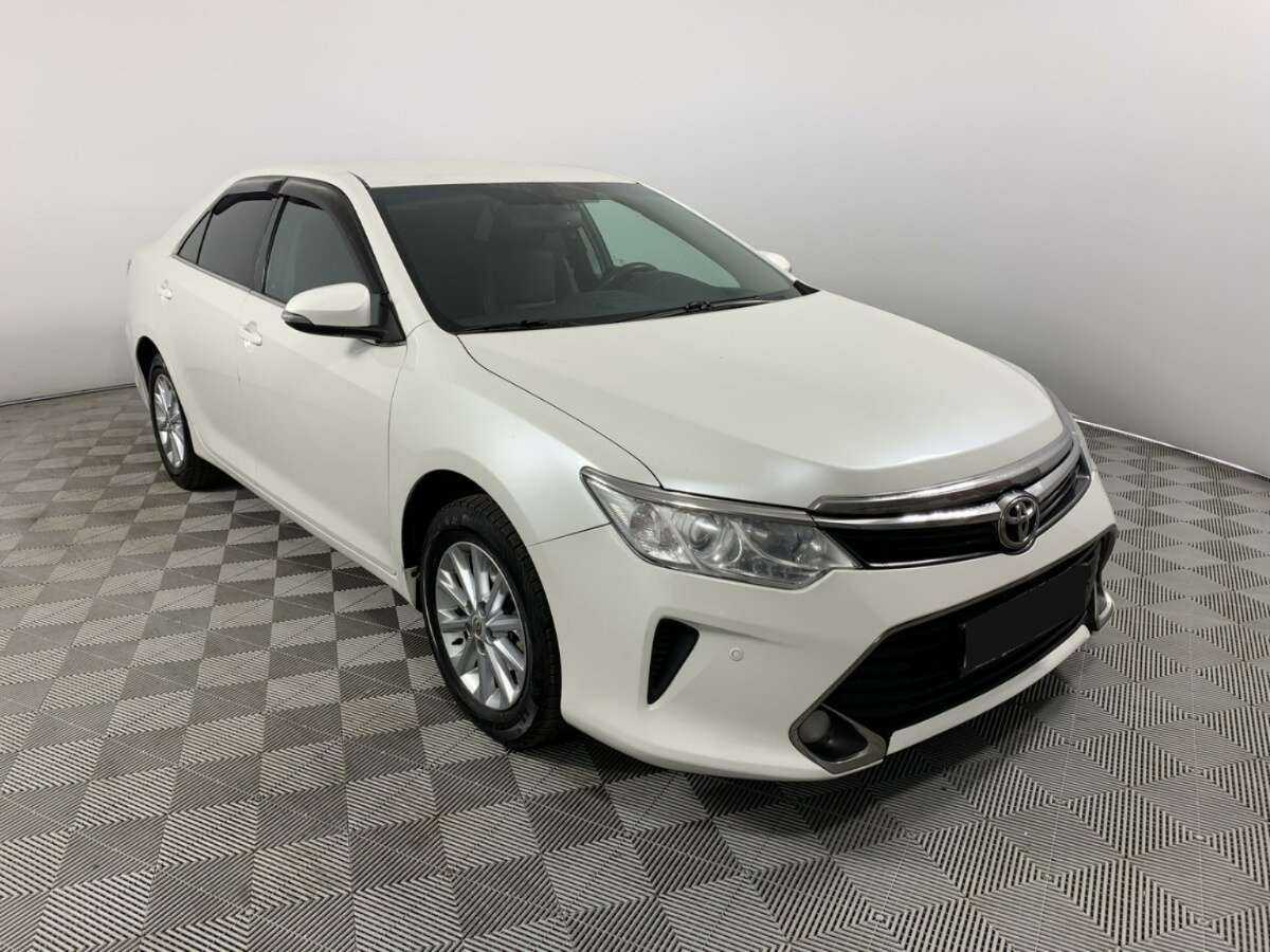 Toyota Camry, 2016 - фото №3