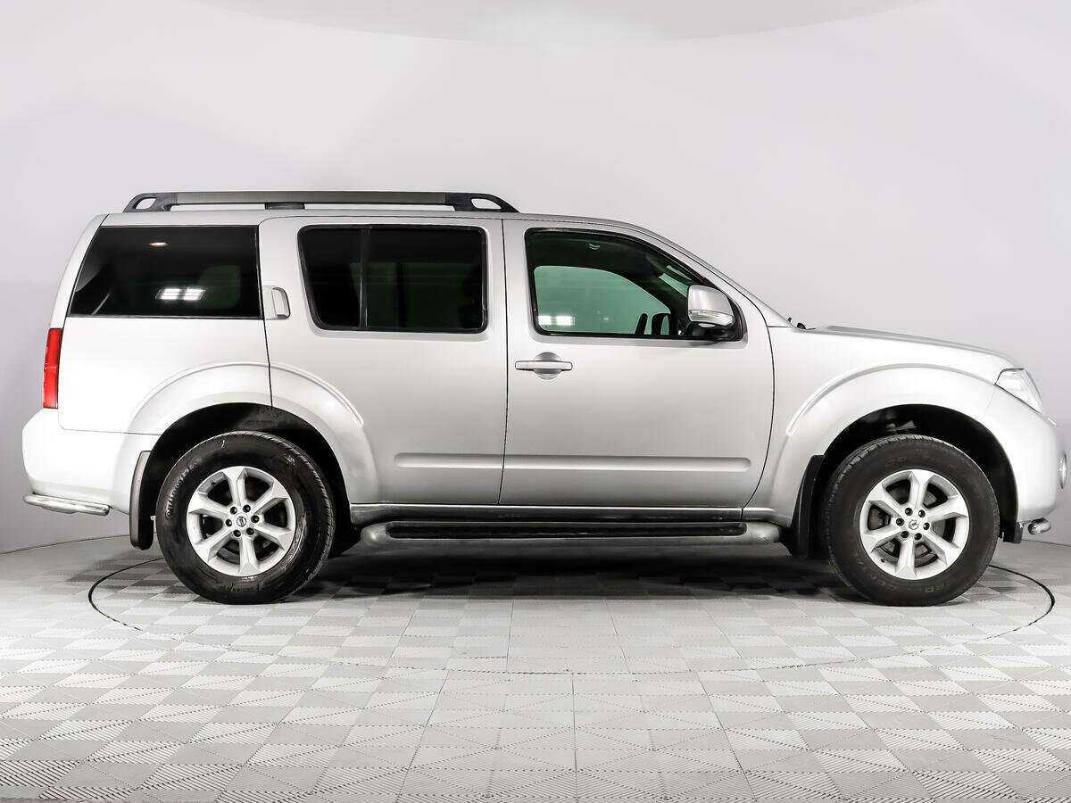 Nissan Pathfinder, 2012 - фото №4