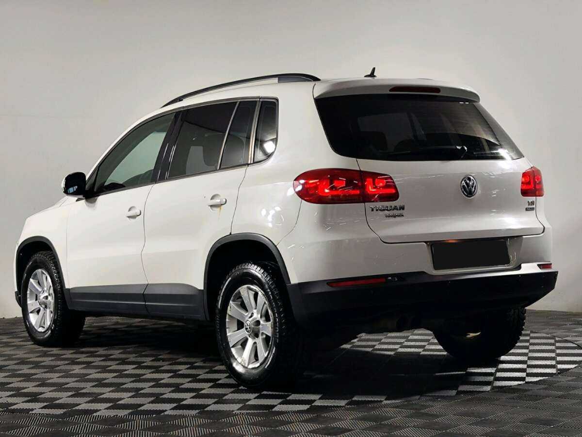 Volkswagen Tiguan, 2013 - фото №4