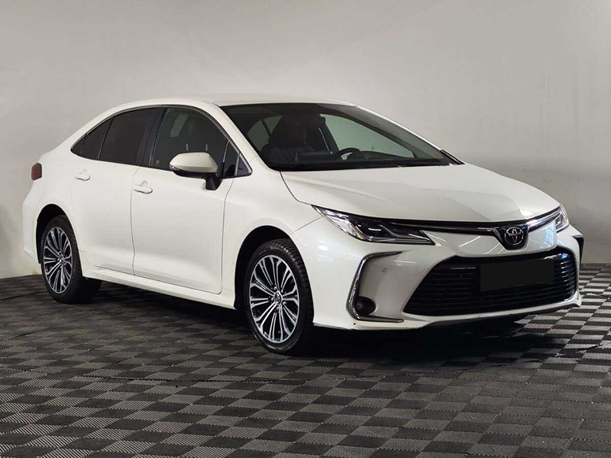 Toyota Corolla, 2019 - фото №2