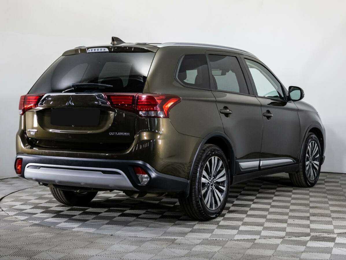 Mitsubishi Outlander, 2019 - фото №4