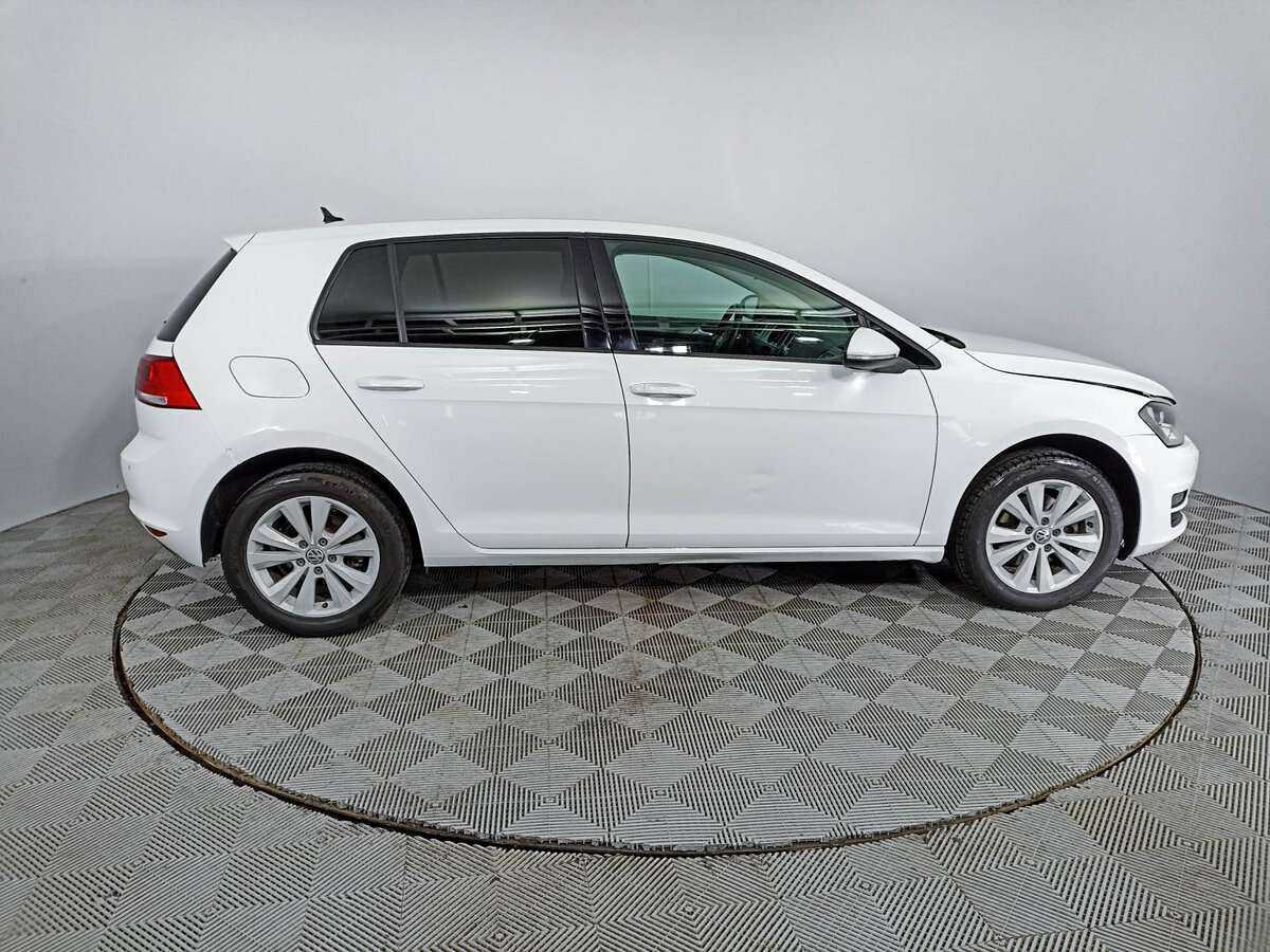 Volkswagen Golf, 2014 - фото №4