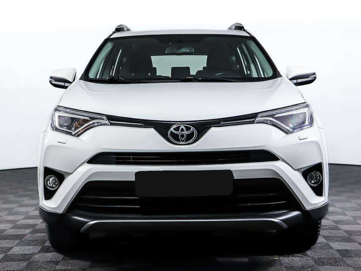 Toyota RAV4, 2018 - фото №2