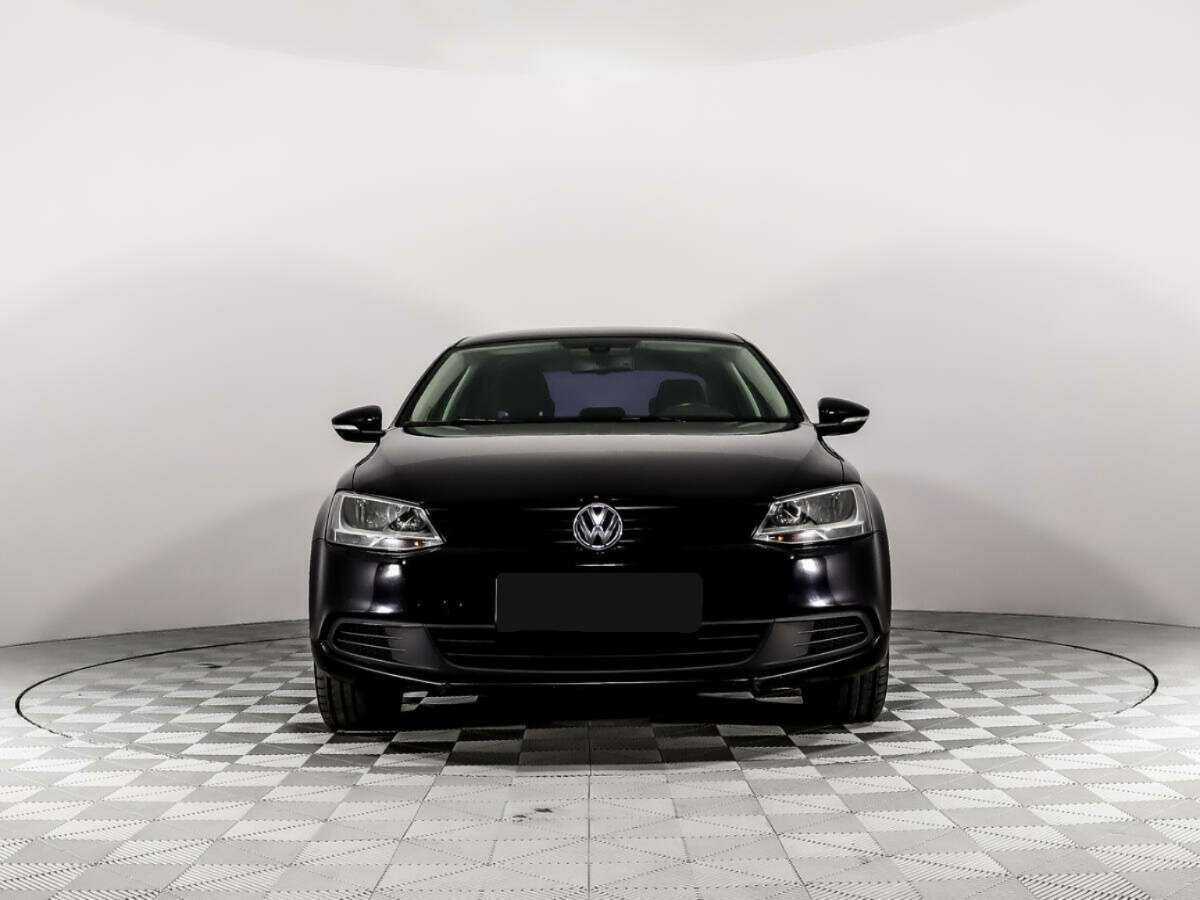 Volkswagen Jetta, 2014 - фото №2