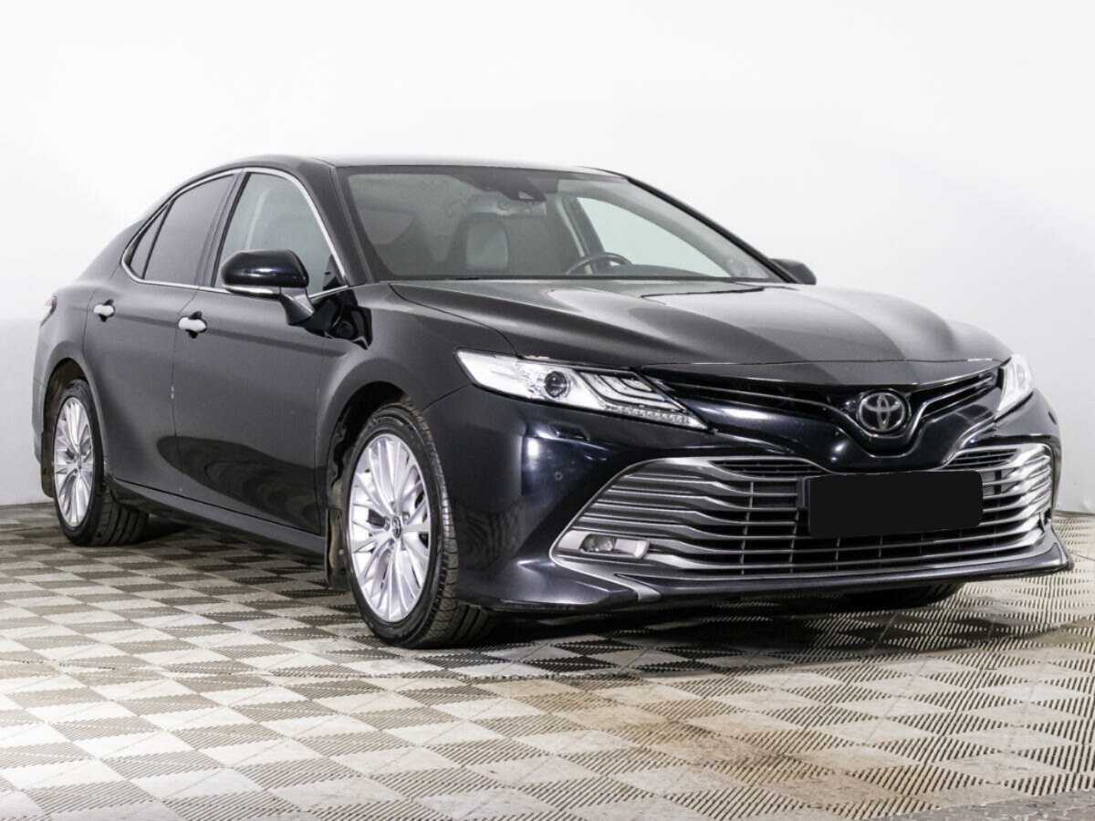Toyota Camry, 2018 - фото №3
