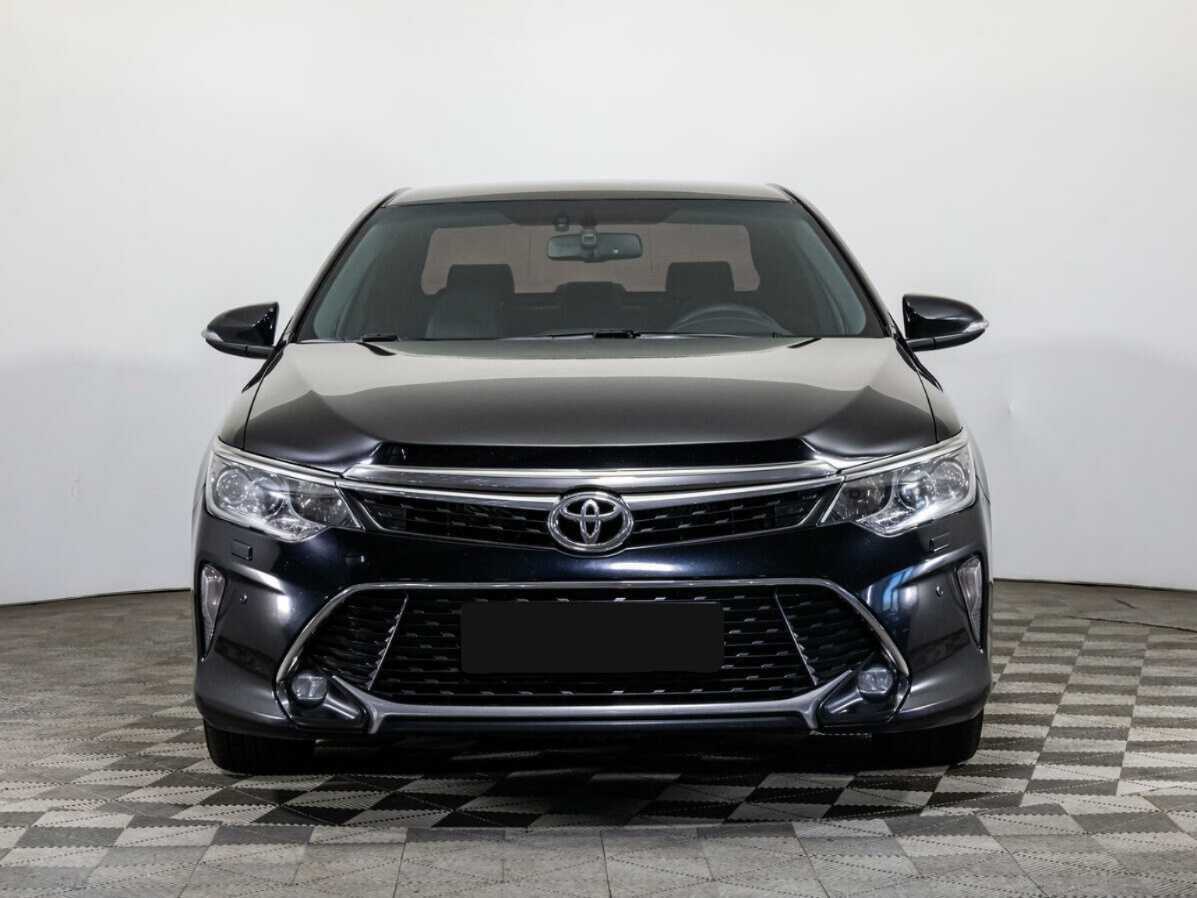 Toyota Camry, 2017 - фото №2