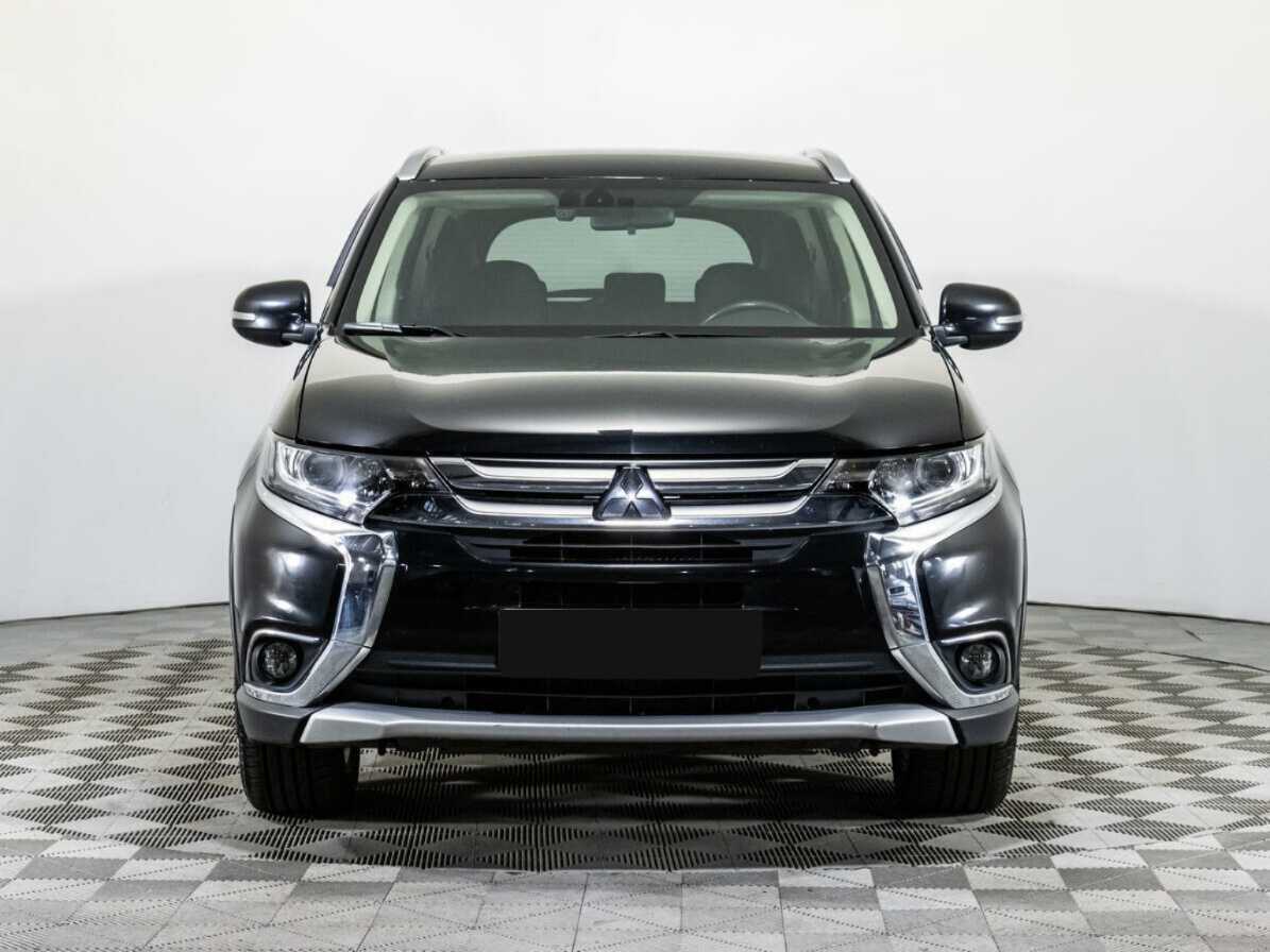 Mitsubishi Outlander, 2018 - фото №2