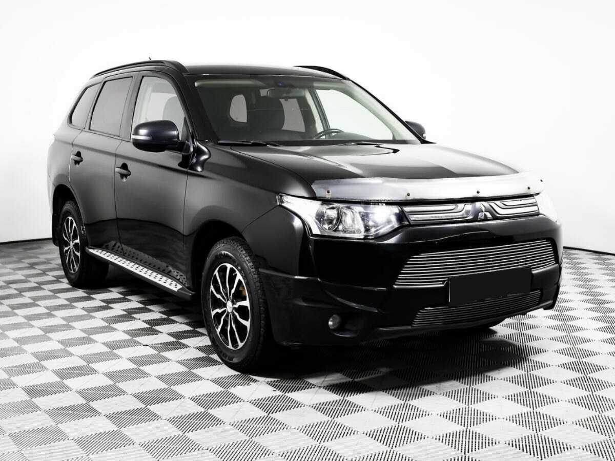 Mitsubishi Outlander, 2013 - фото №3