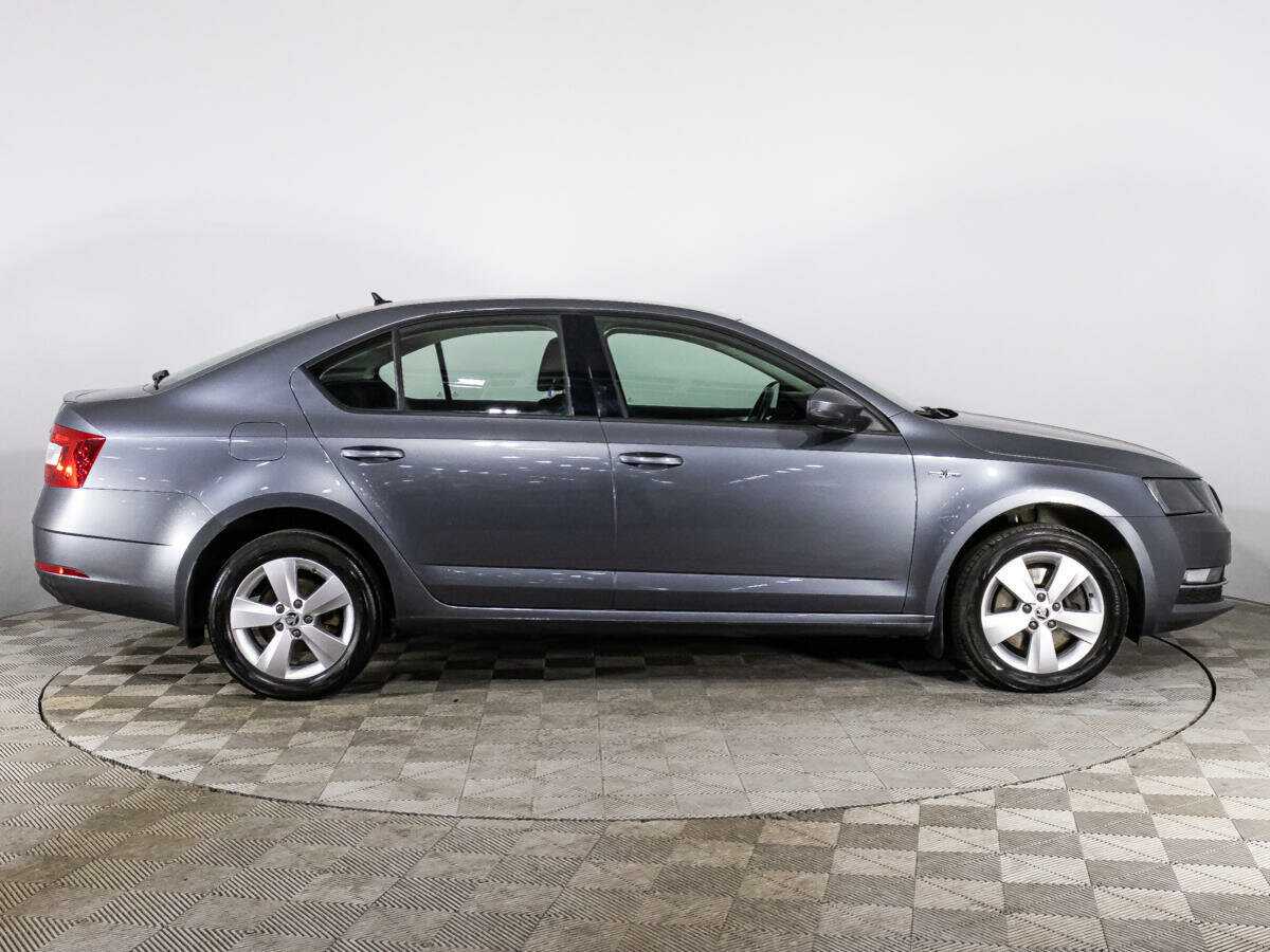 Skoda Octavia, 2019 - фото №4