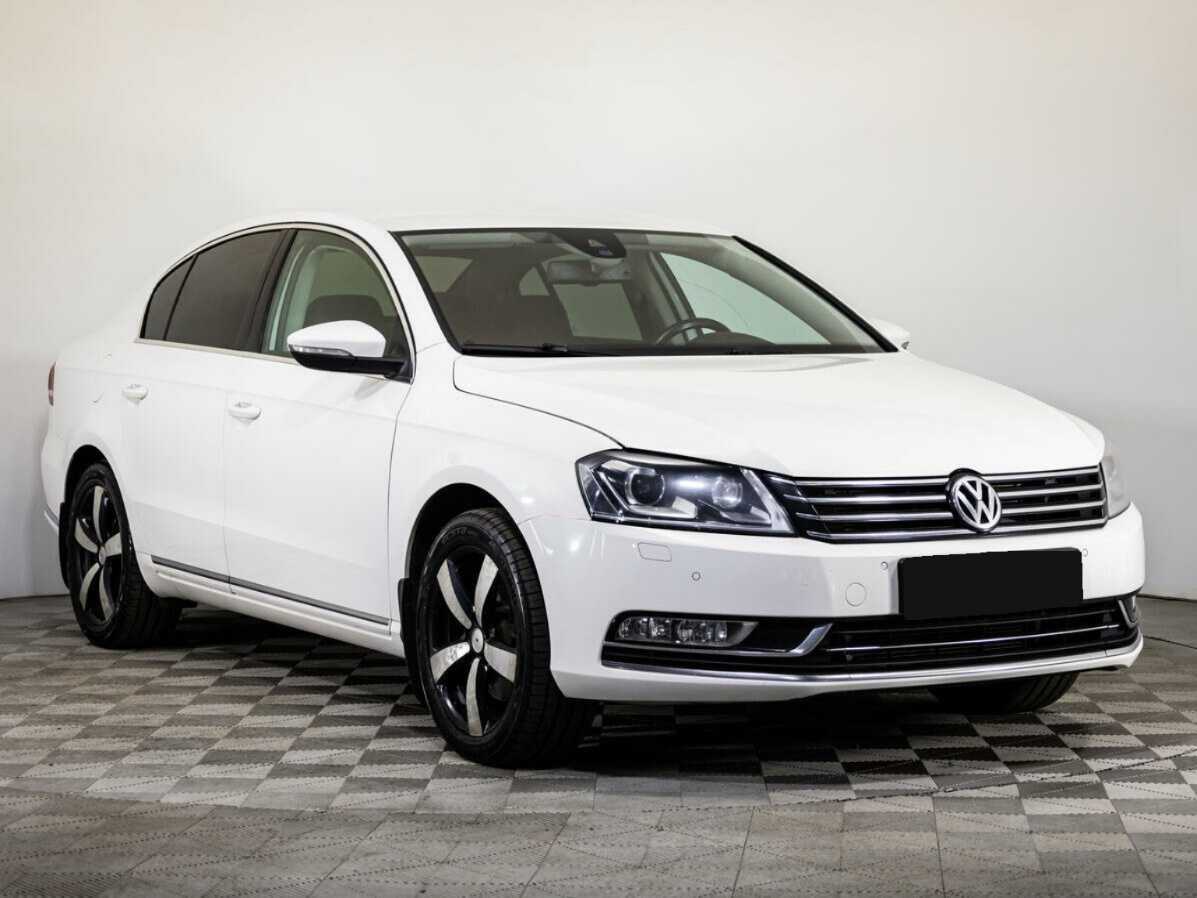 Volkswagen Passat, 2013 - фото №3