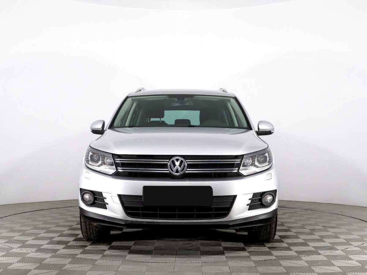 Volkswagen Tiguan, 2016 - фото №2
