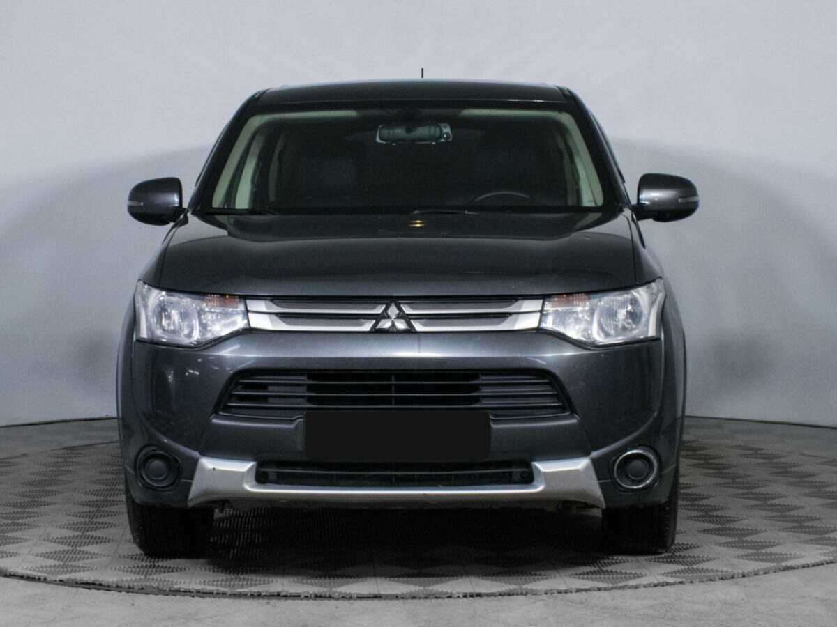 Mitsubishi Outlander, 2014 - фото №2