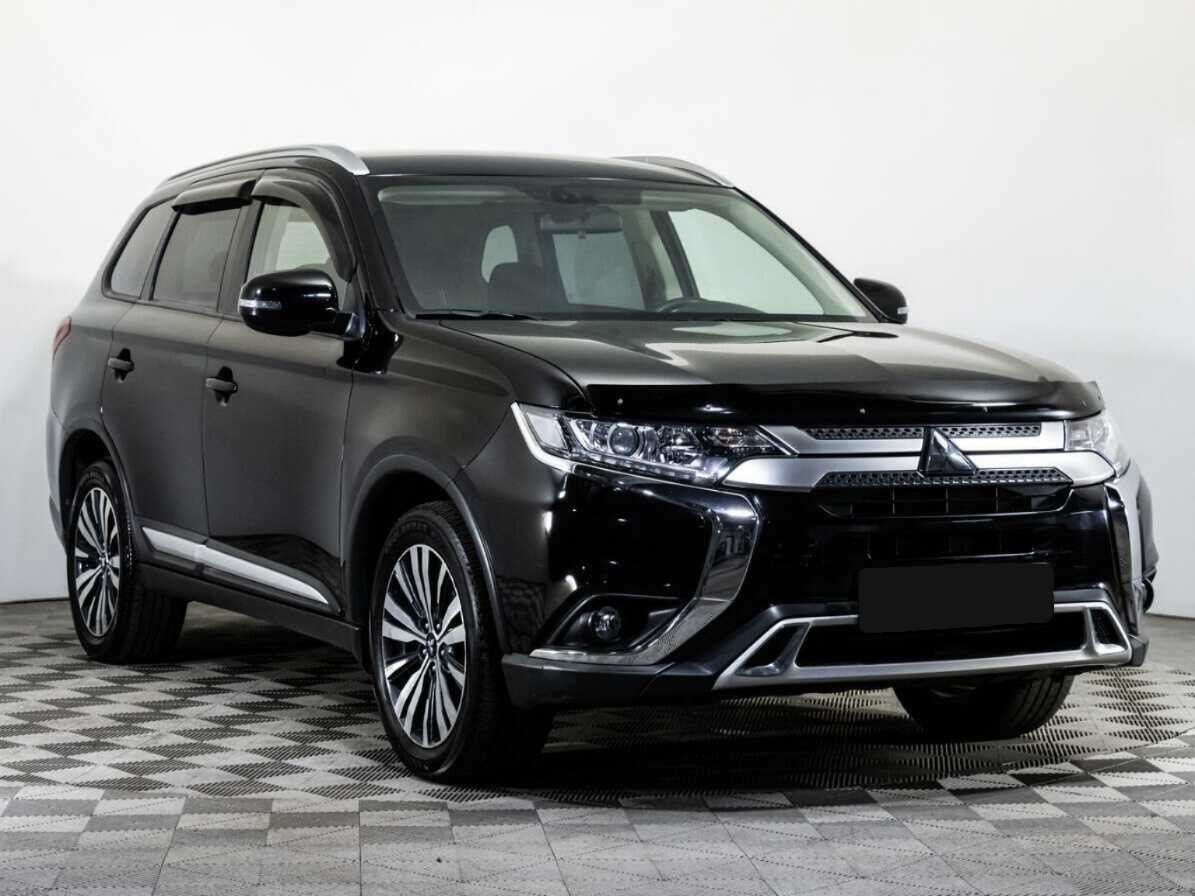 Mitsubishi Outlander, 2019 - фото №3
