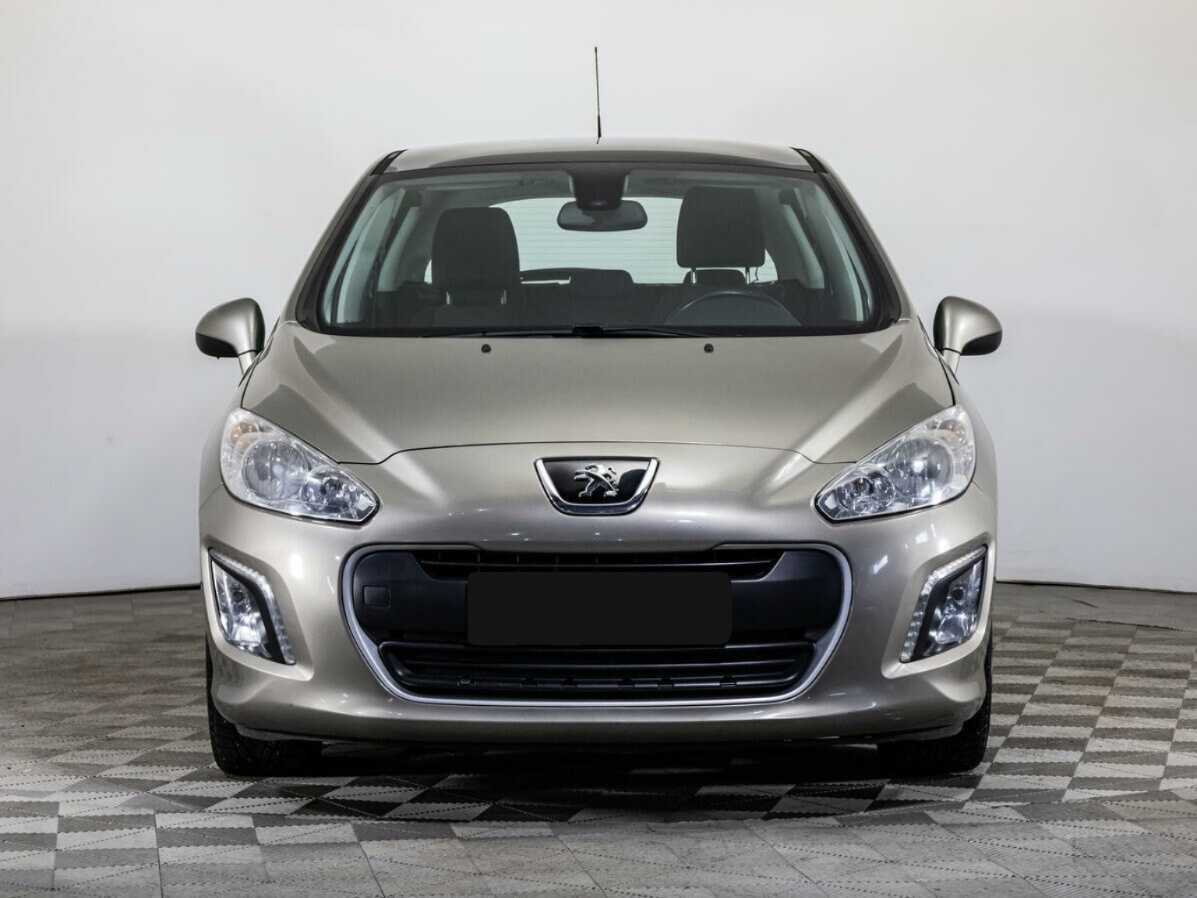 Peugeot 308, 2013 - фото №2