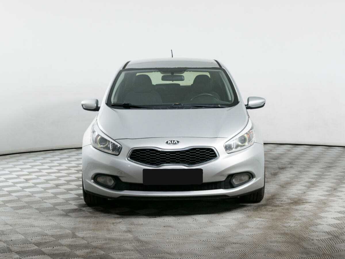 Kia Ceed, 2012 - фото №2