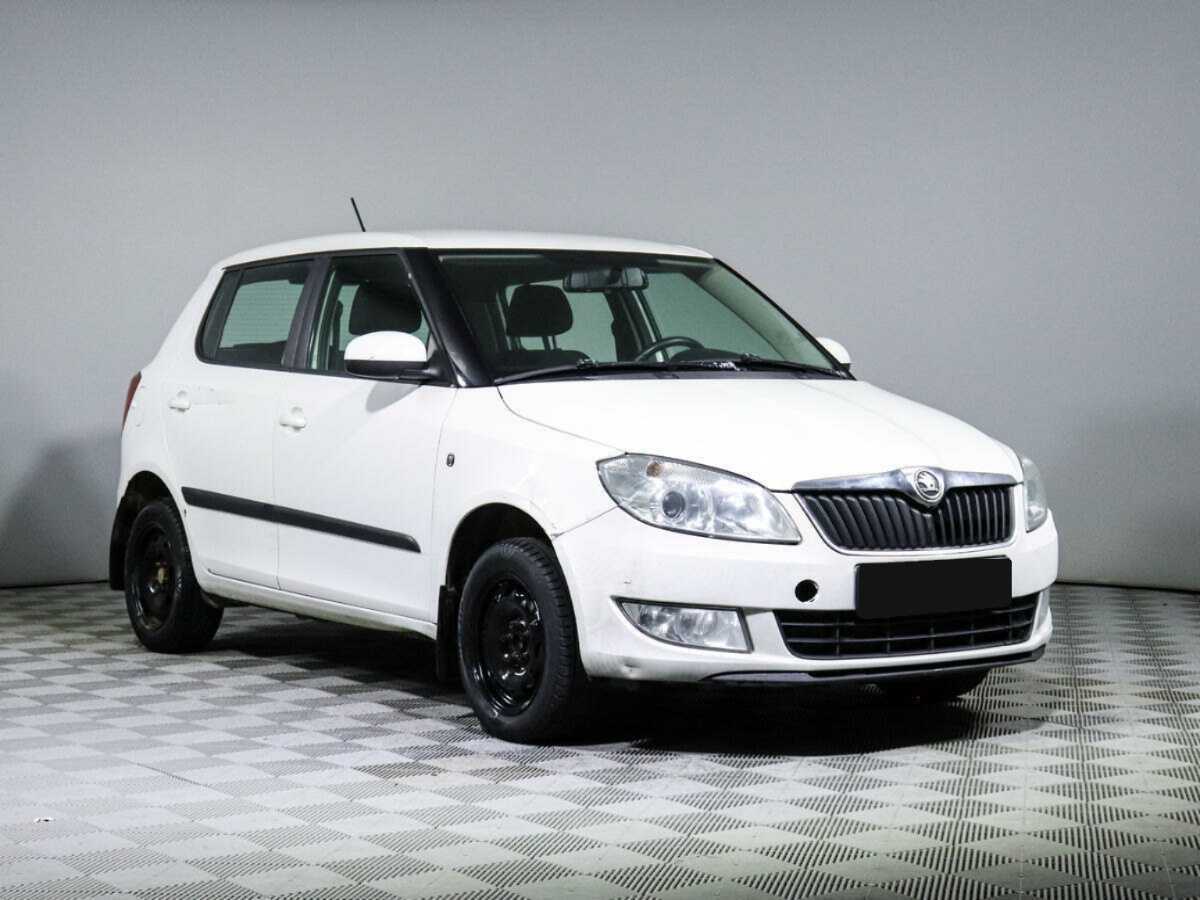 Skoda Fabia, 2014 - фото №3