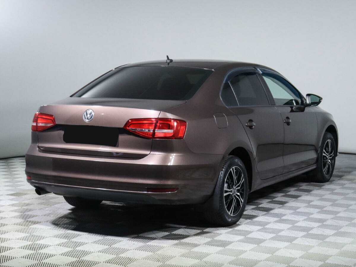 Volkswagen Jetta, 2015 - фото №4