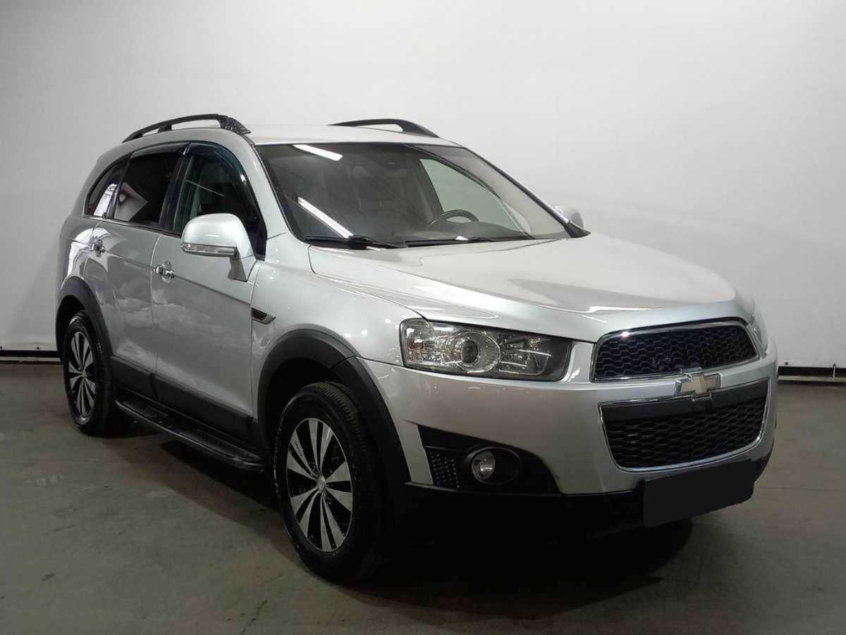 Chevrolet Captiva, 2012 - фото №3